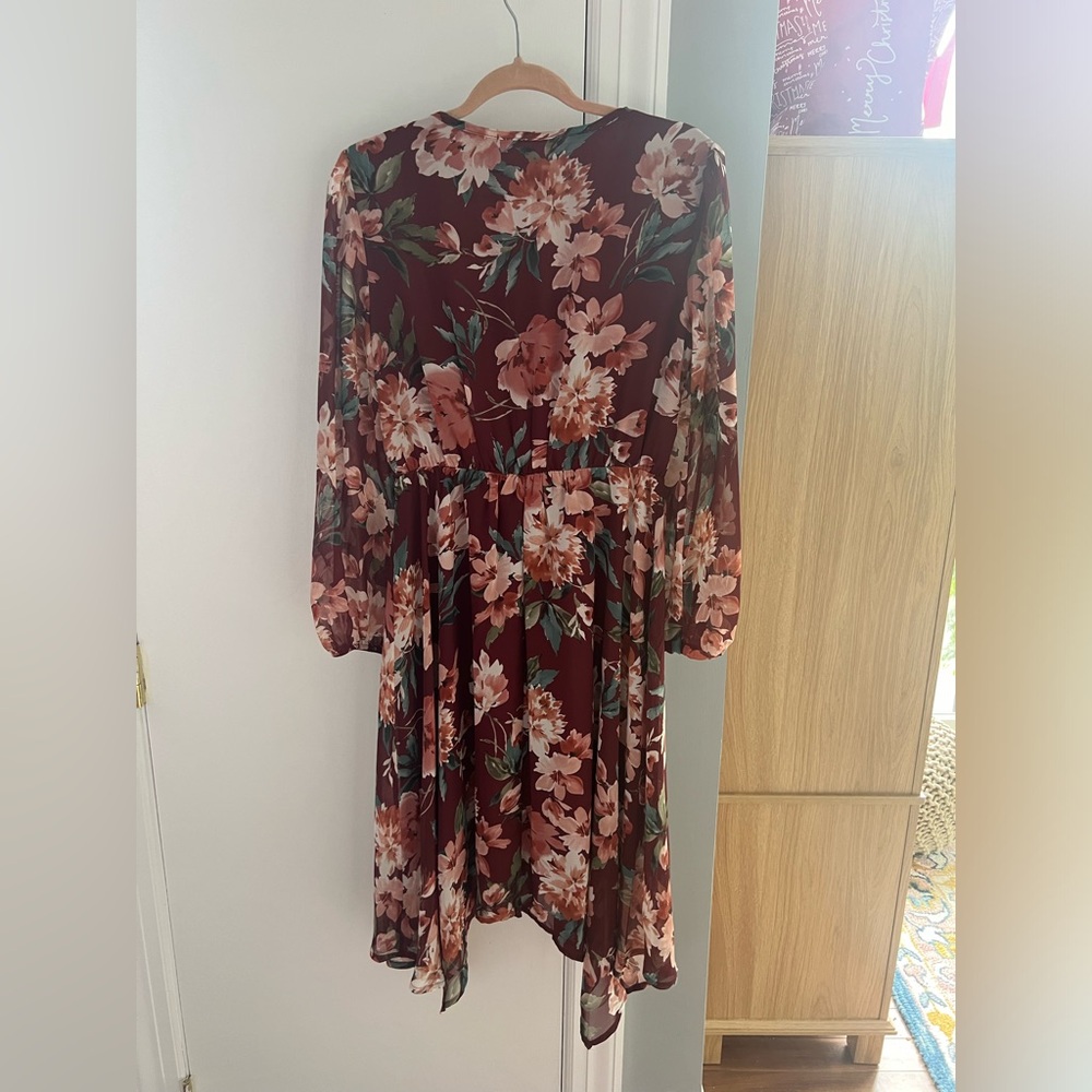 Maroon floral midi dress - Picture 3 of 6